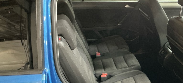 Used Volkswagen Touran 2017 for sale - 76684043: Photo 8