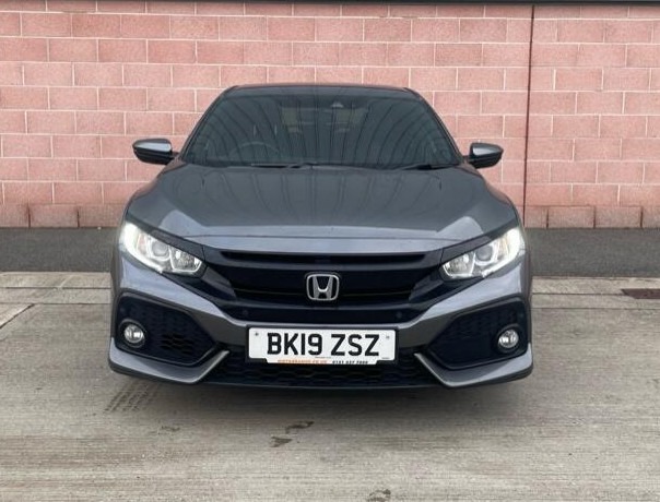 Used Honda Civic 2019 for sale - 76557153: Photo 10