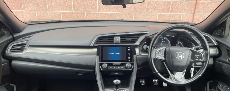 Used Honda Civic 2019 for sale - 76557153: Photo 12