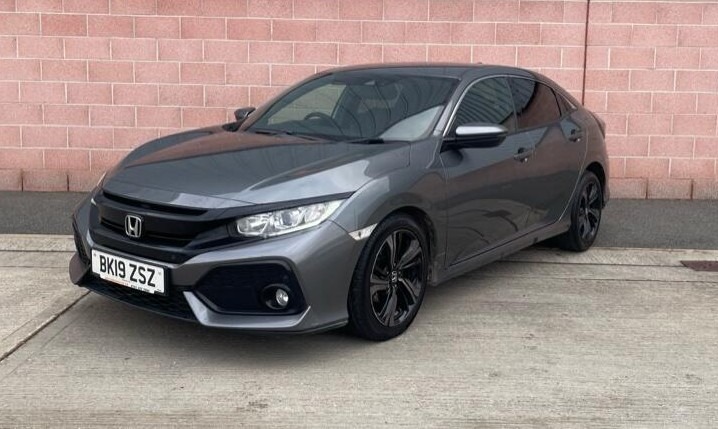 Used Honda Civic 2019 for sale - 76557153: Photo 8