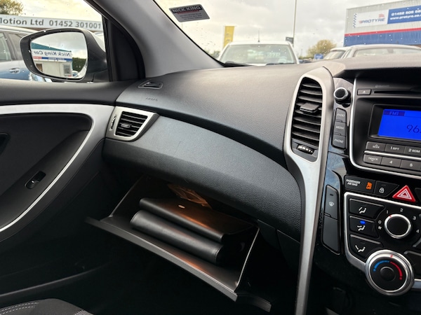 Used Hyundai i30 2013 for sale - 76316870: Photo 14
