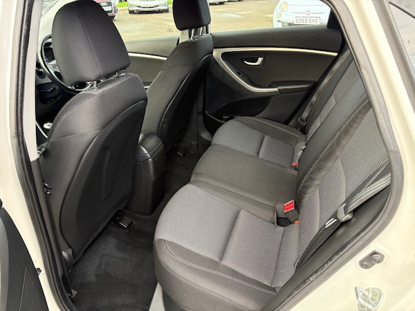 Used Hyundai i30 2013 for sale - 76316870: Photo 15