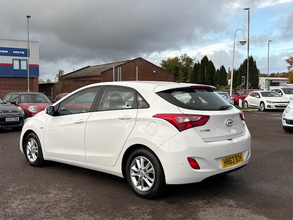 Used Hyundai i30 2013 for sale - 76316870: Photo 2