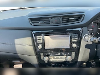 Used Nissan X-Trail 2018 for sale - 79197156: Photo