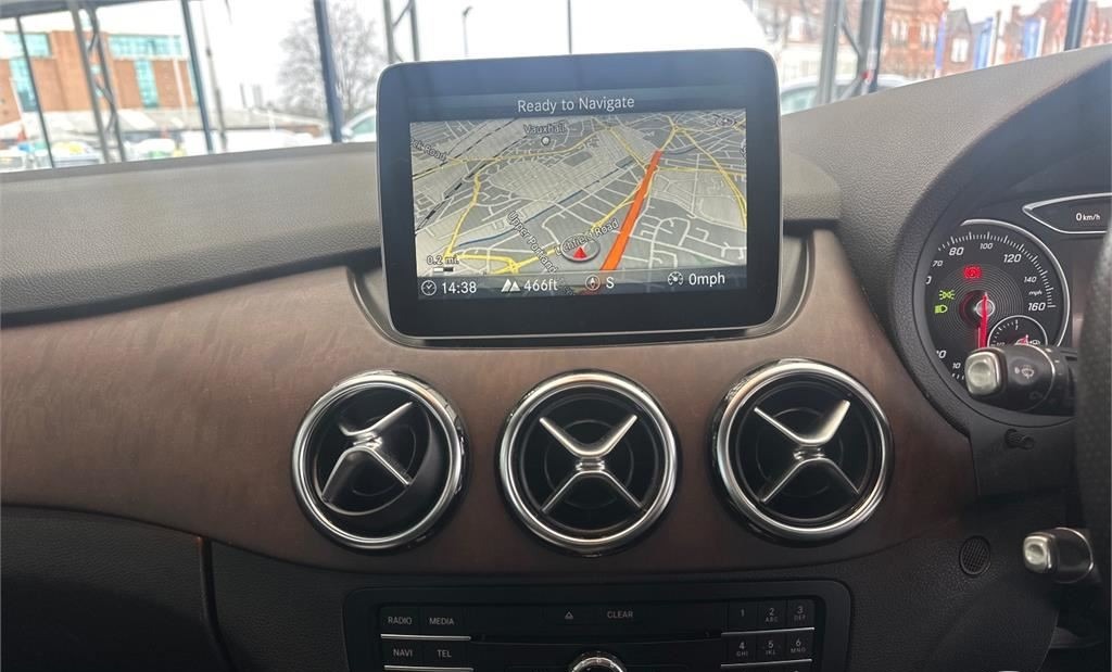 Used Mercedes-Benz B Class 2018 for sale - 78027247: Photo 3