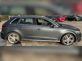 2016 (16) - 1.6 TDI S Line 5dr ++ SAT NAV / DAB / 8 SERVICES / 20 TAX / ULEZ ++