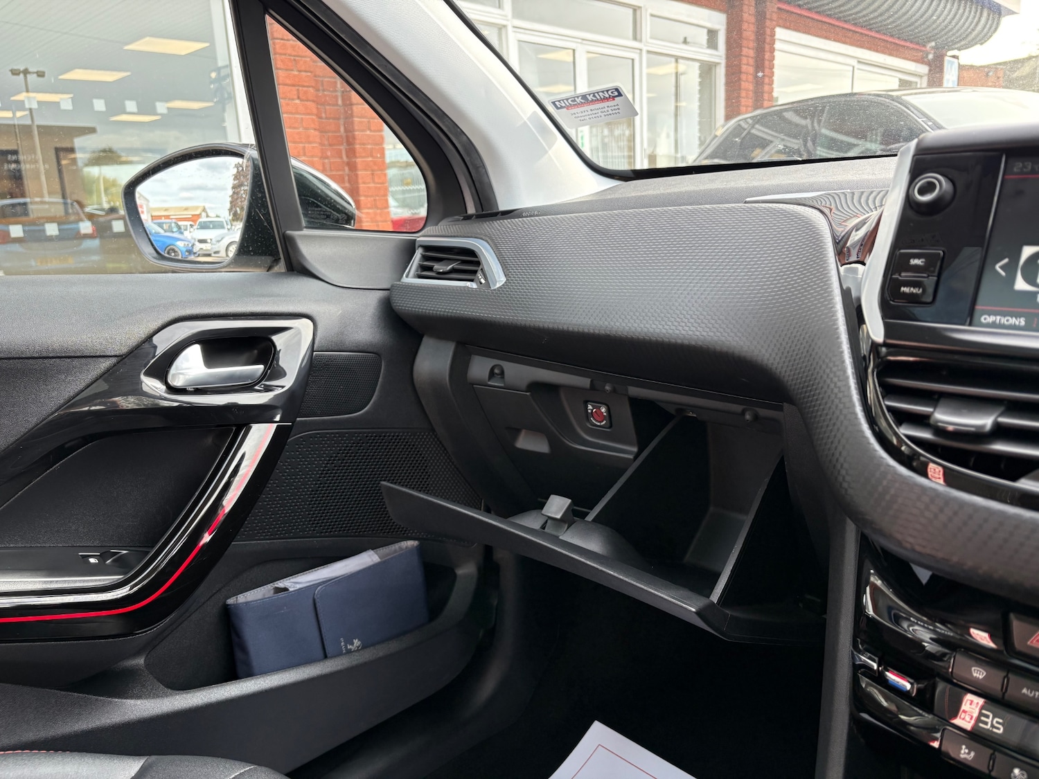 Used Peugeot 2008 2017 for sale - 76177133: Photo 14