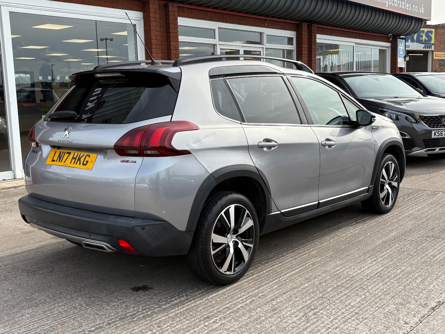 Used Peugeot 2008 2017 for sale - 76177133: Photo 5