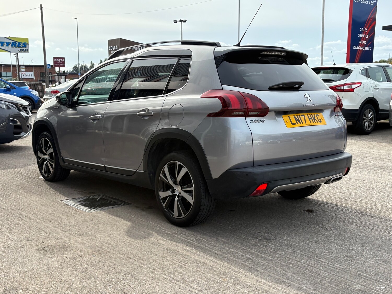 Used Peugeot 2008 2017 for sale - 76177133: Photo 7