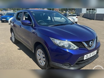 Used Nissan Qashqai 2015 for sale - 79355801: Photo