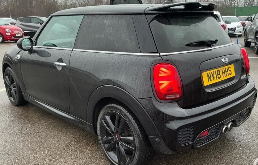 Used MINI Hatch 2018 for sale - 77474899: Photo 2