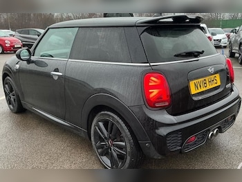 Used MINI Hatch 2018 for sale - 77474899: Photo