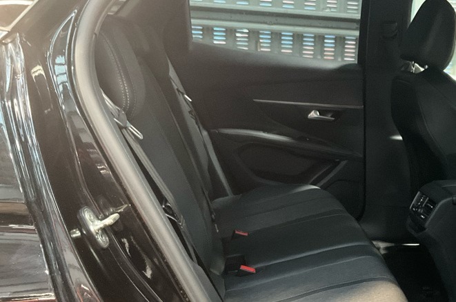 Used Peugeot 3008 2018 for sale - 76413919: Photo 10