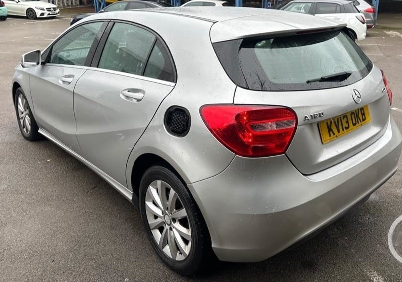 Used Mercedes-Benz A-Class 2013 for sale - 76735676: Photo 10