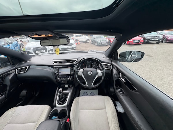 Used Nissan Qashqai 2014 for sale - 76209512: Photo 10