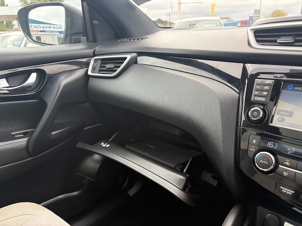 Used Nissan Qashqai 2014 for sale - 76209512: Photo 23