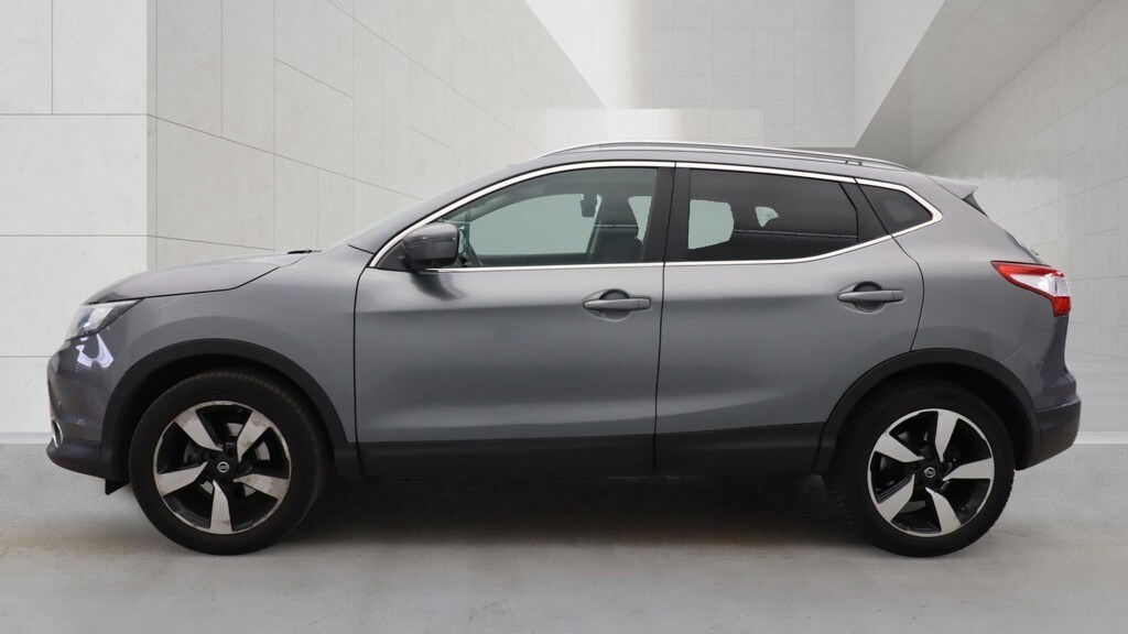 Used Nissan Qashqai 2015 for sale - 78176622: Photo 9