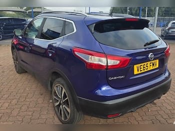 Used Nissan Qashqai 2015 for sale - 79665680: Photo