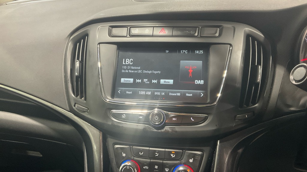 Used Vauxhall Zafira 2017 for sale - 76555664: Photo 9