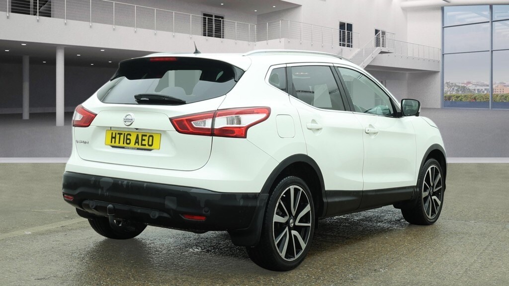 Used Nissan Qashqai 2016 for sale - 77691642: Photo 6