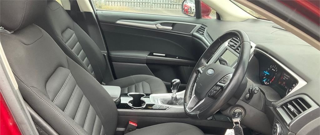 Used Ford Mondeo 2015 for sale - 77691650: Photo 3