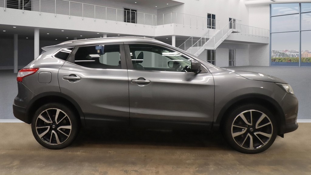 Used Nissan Qashqai 2017 for sale - 76808284: Photo 1