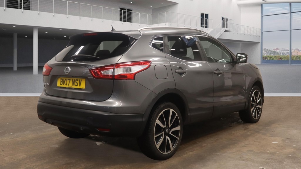 Used Nissan Qashqai 2017 for sale - 76808284: Photo 11