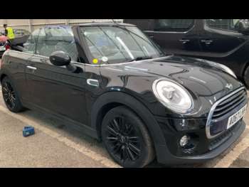 2017 (67) - 1.5 Cooper 2dr + CHILI PACK / ULEZ / HALF LEATHER / DAB / CAMERA