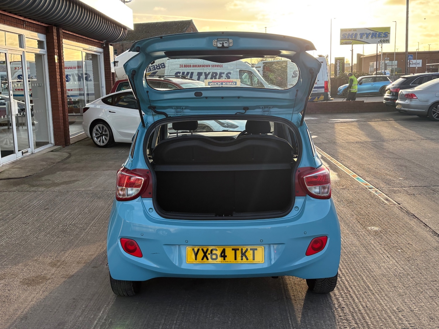 Used Hyundai i10 2014 for sale - 77127593: Photo 11