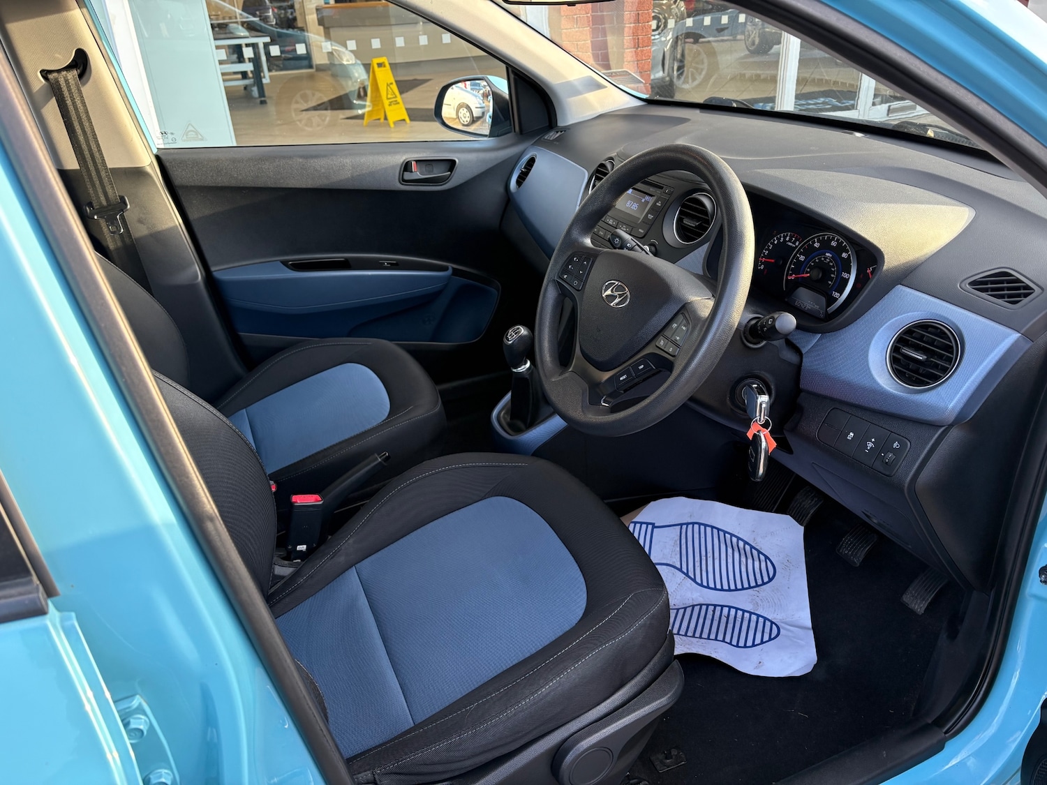 Used Hyundai i10 2014 for sale - 77127593: Photo 16