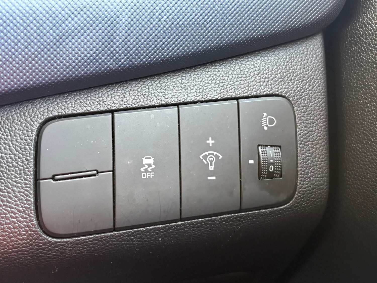 Used Hyundai i10 2014 for sale - 77127593: Photo 19