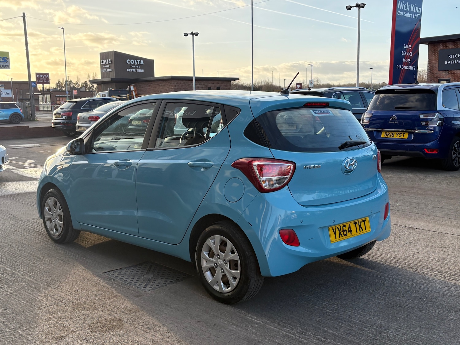 Used Hyundai i10 2014 for sale - 77127593: Photo 2