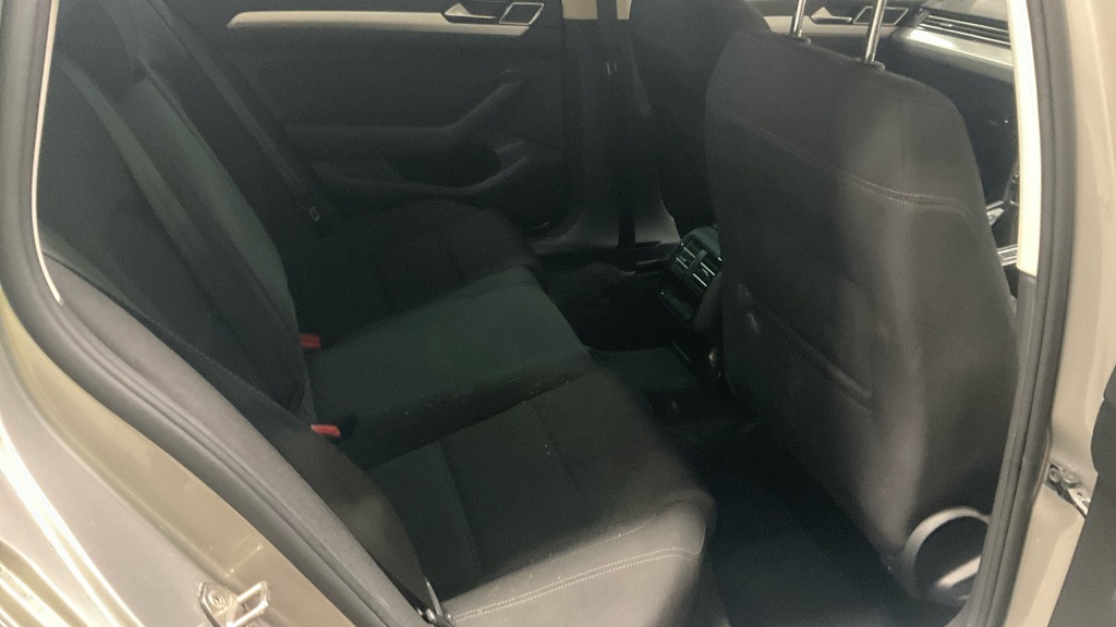 Used Volkswagen Passat 2016 for sale - 77568767: Photo 10
