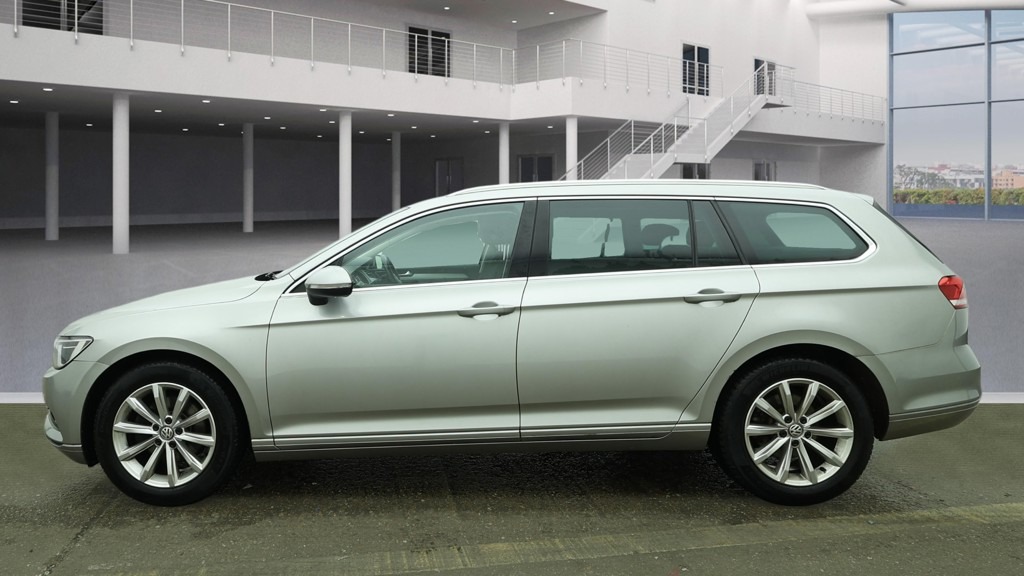 Used Volkswagen Passat 2016 for sale - 77568767: Photo 2