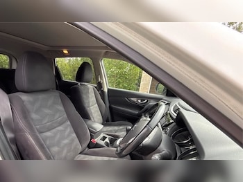 Used Nissan X-Trail 2016 for sale - 78764836: Photo