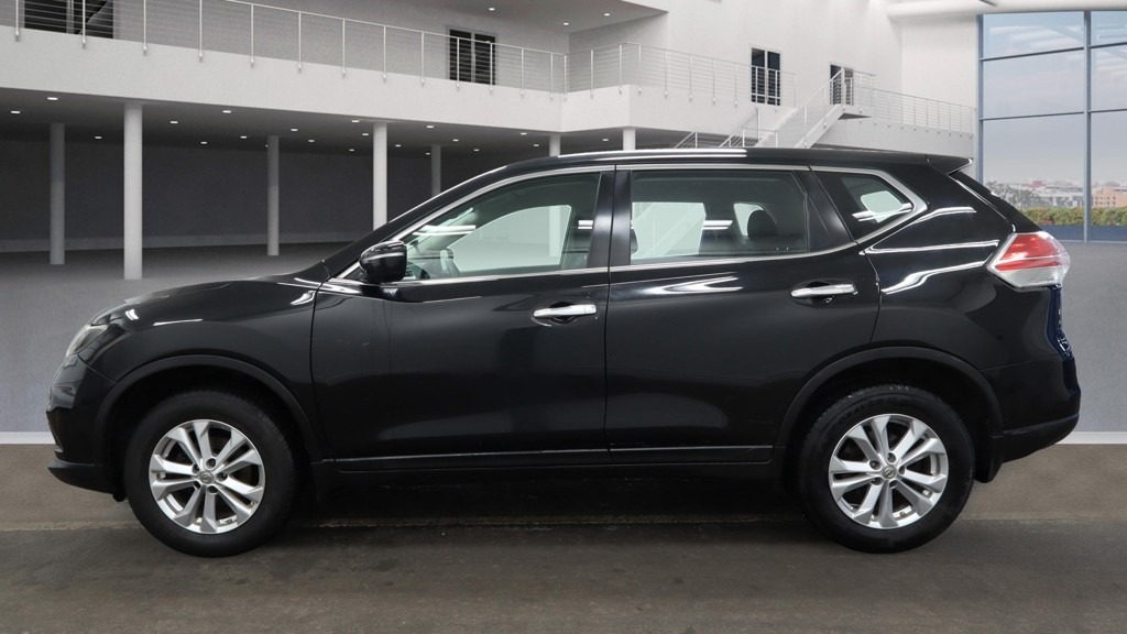Used Nissan X-Trail 2016 for sale - 76542536: Photo 2