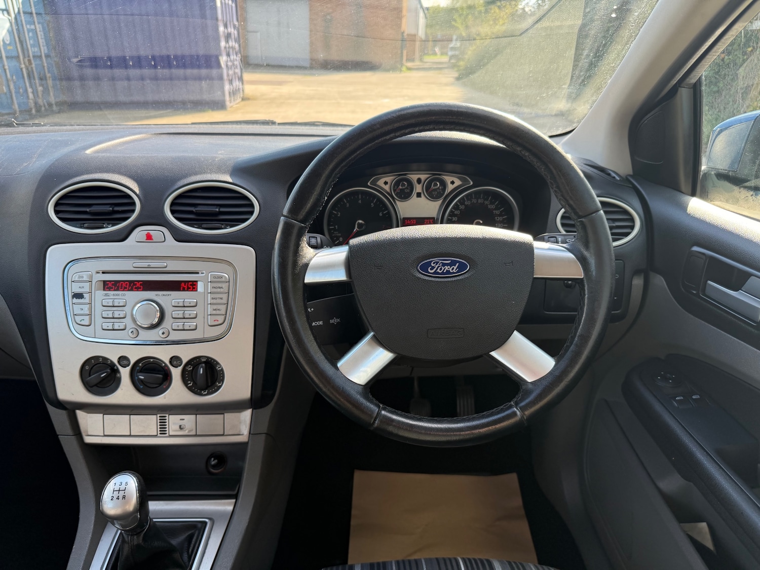Used Ford Focus 2008 for sale - 76065892: Photo 10