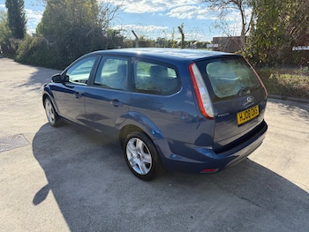 Used Ford Focus 2008 for sale - 76065892: Photo