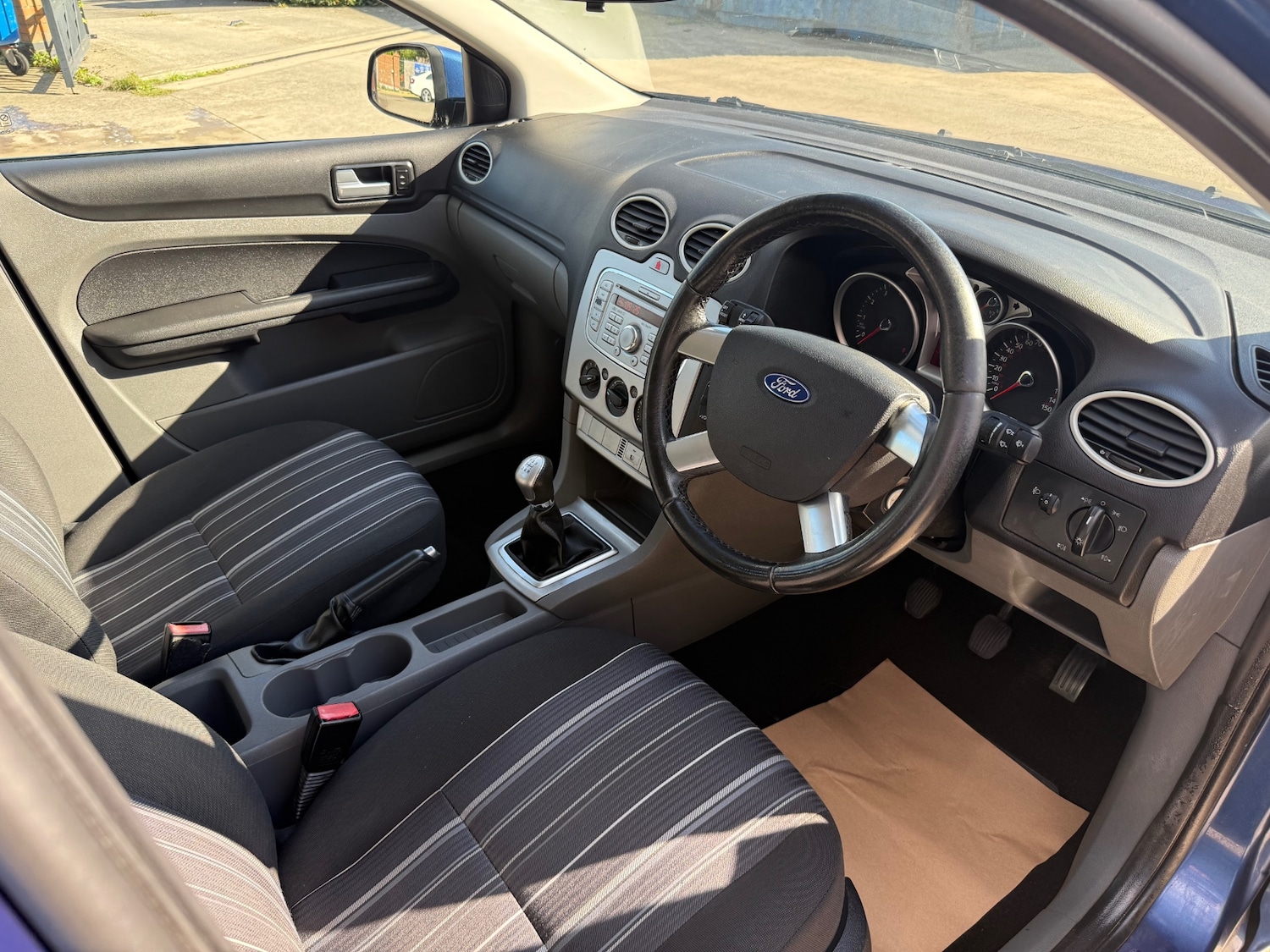 Used Ford Focus 2008 for sale - 76065892: Photo 9