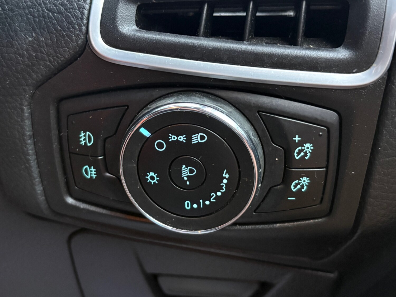 Used Ford Focus 2015 for sale - 77366859: Photo 22