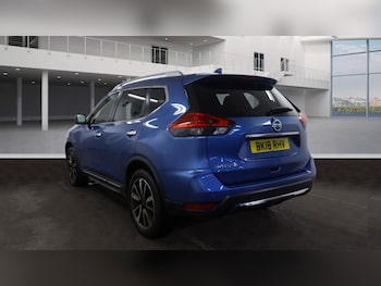 Used Nissan X-Trail 2018 for sale - 77872181: Photo