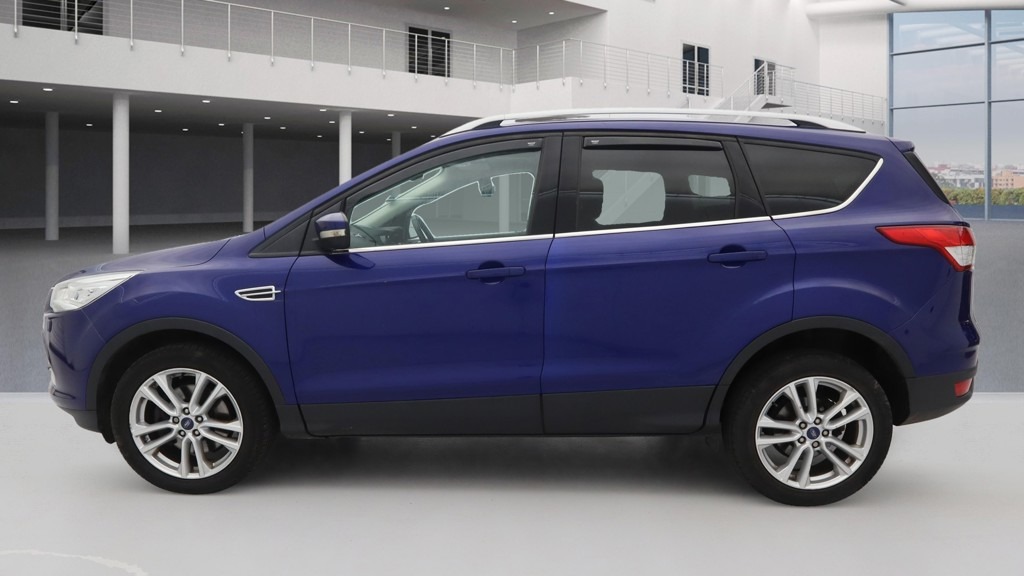 Used Ford Kuga 2016 for sale - 76794940: Photo 2