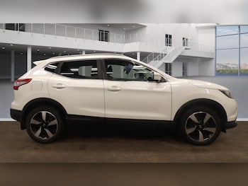Nissan - Qashqai