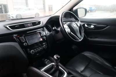 Used Nissan Qashqai 2016 for sale - 77742757: Photo 13