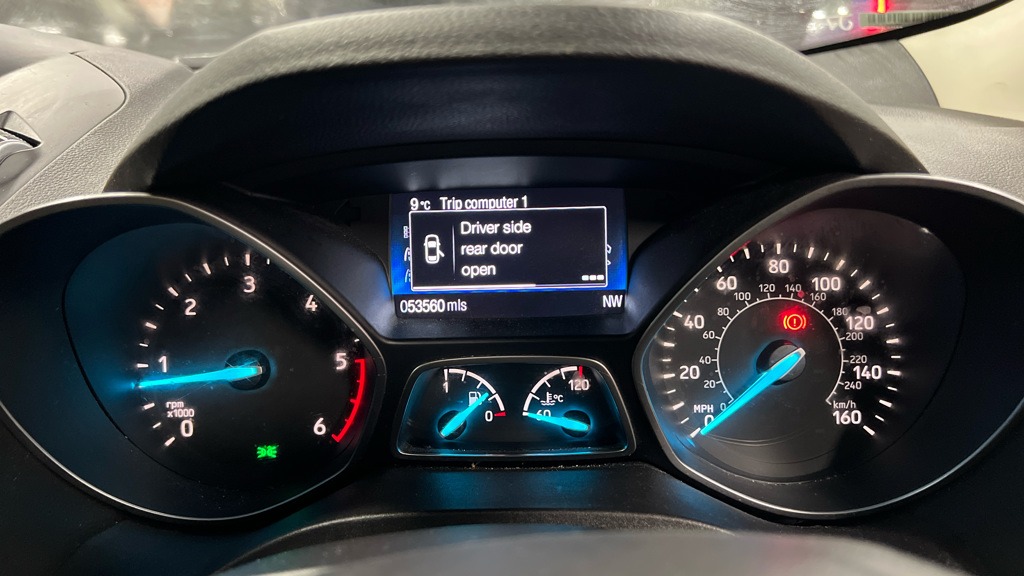 Used Ford Kuga 2017 for sale - 76382702: Photo 9