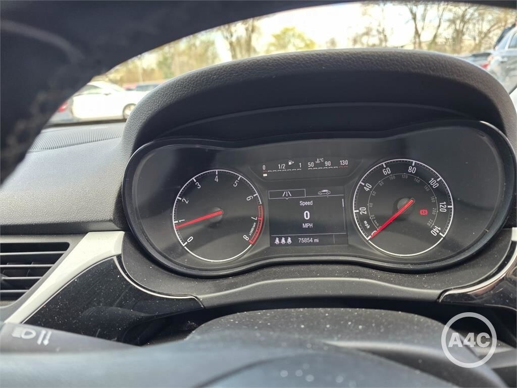 Used Vauxhall Corsa 2015 for sale - 78078285: Photo 8