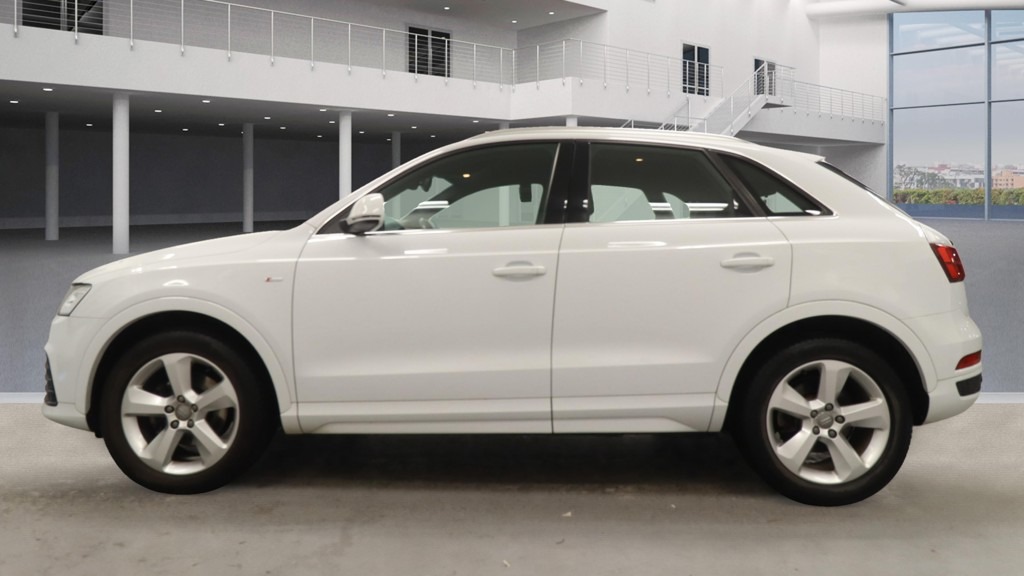 Used Audi Q3 2015 for sale - 76767415: Photo 2