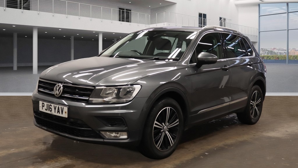Used Volkswagen Tiguan 2016 for sale - 76352702: Photo 4