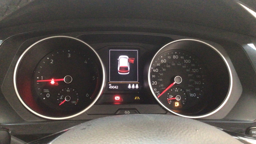 Used Volkswagen Tiguan 2016 for sale - 76352702: Photo 9