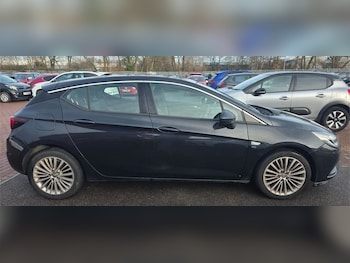 2016 (16) - 1.4T 16V 150 Elite Nav 5dr ++ LEATHER / 8 SERVICES / ULEZ